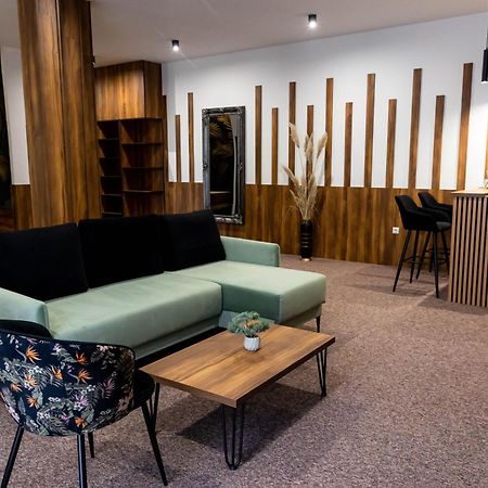 Hostel Tron Travnik Kültér fotó