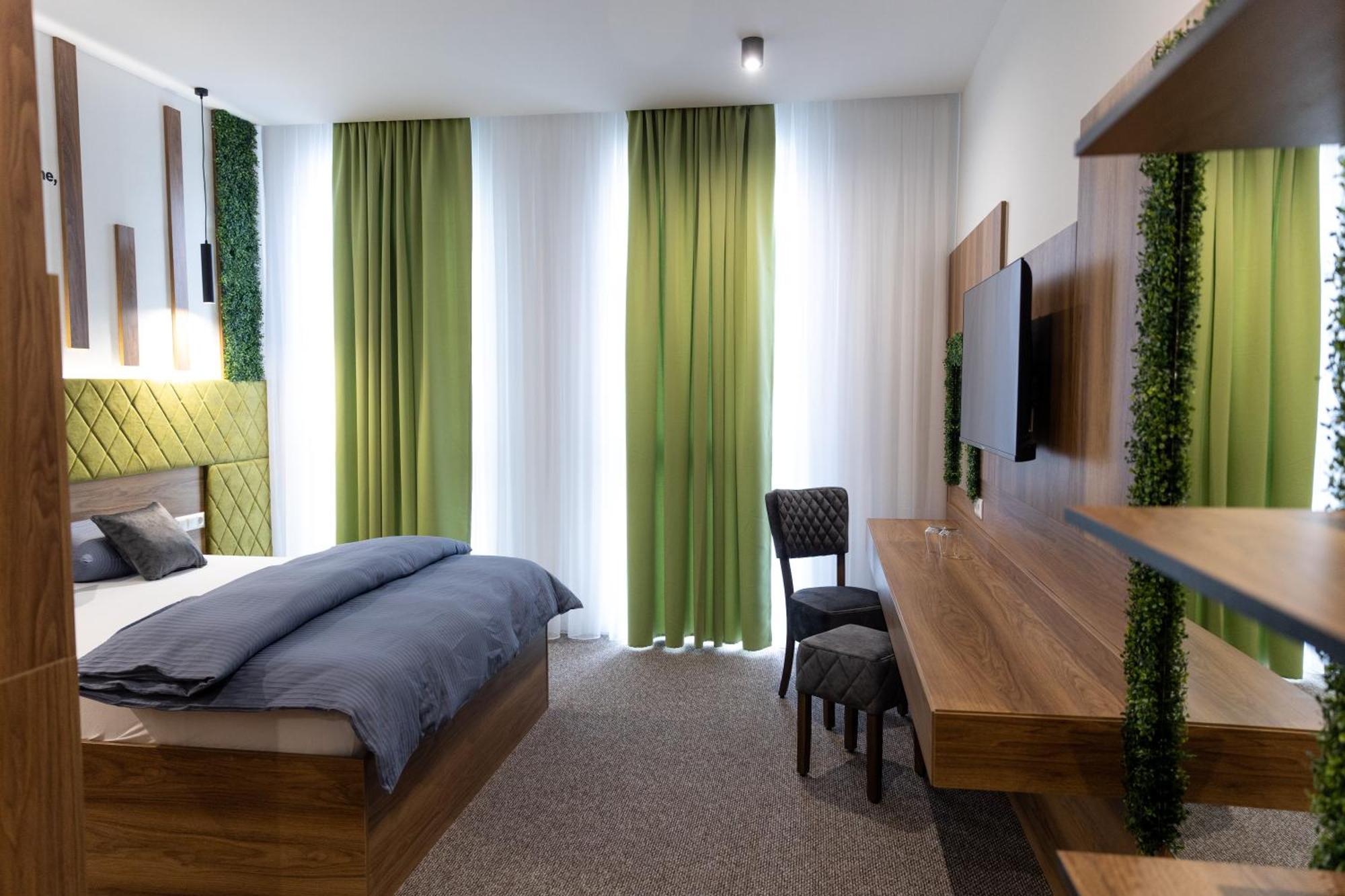Hostel Tron Travnik Kültér fotó