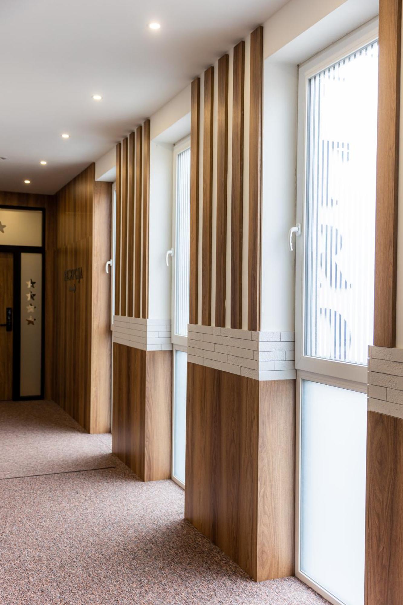 Hostel Tron Travnik Kültér fotó