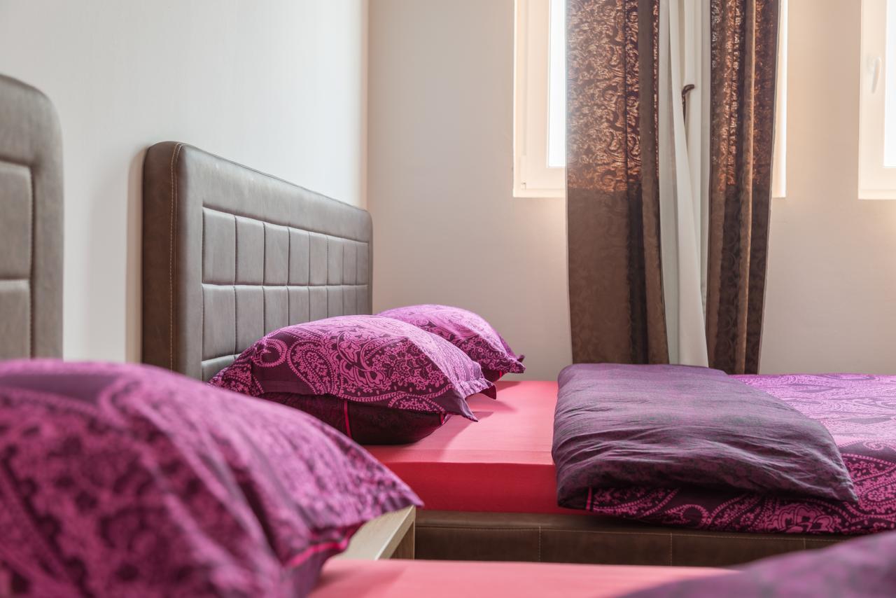 Hostel Tron Travnik Kültér fotó