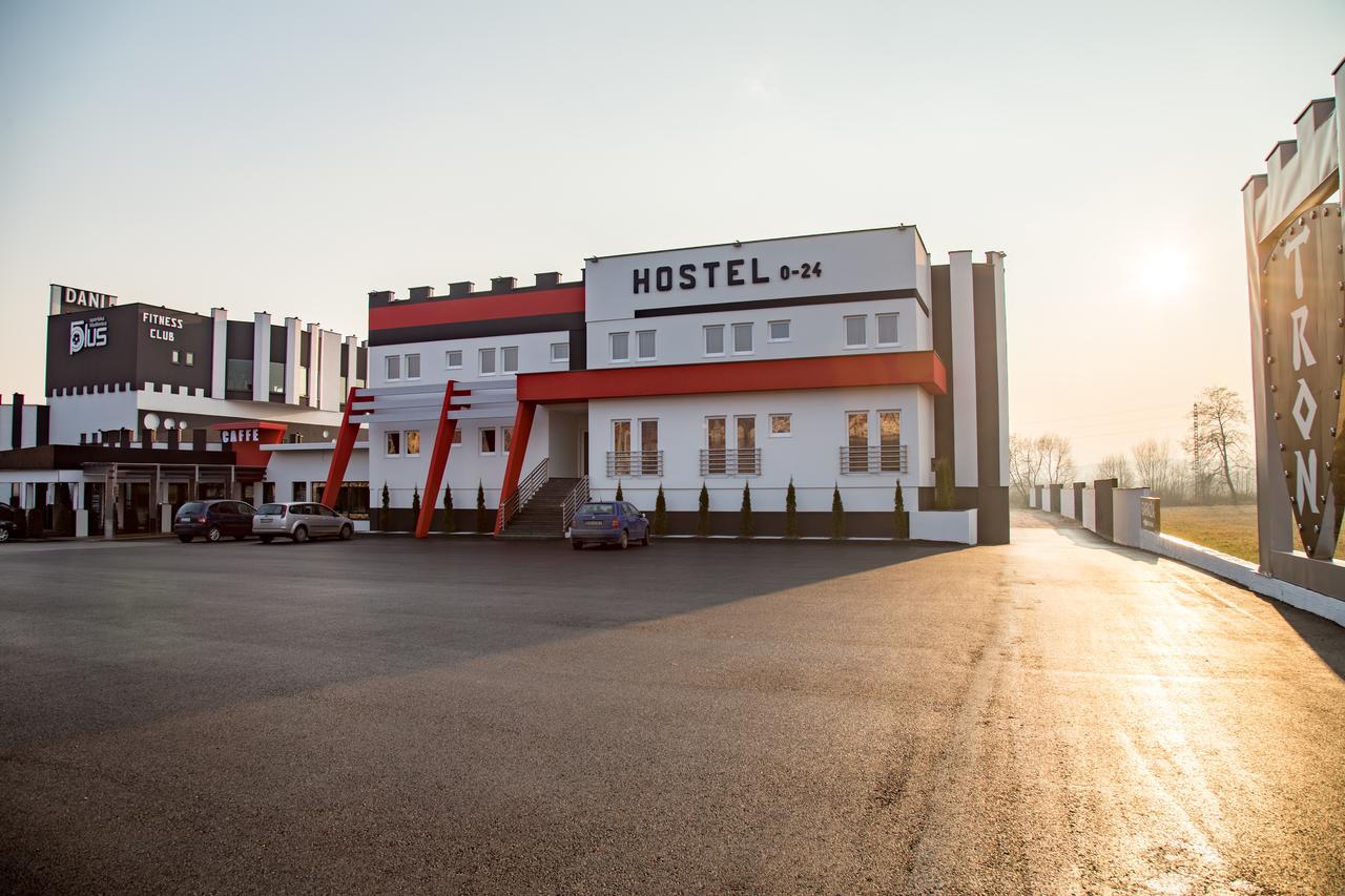 Hostel Tron Travnik Kültér fotó